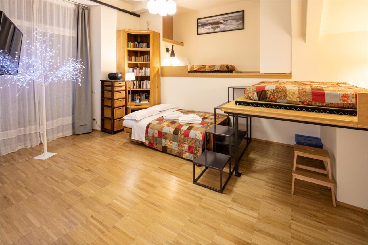 La Casa Colorata - Flats In - Bocconi * Milaan